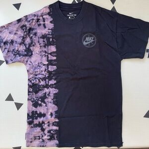 Nike Men’s Purple & Black Shirt